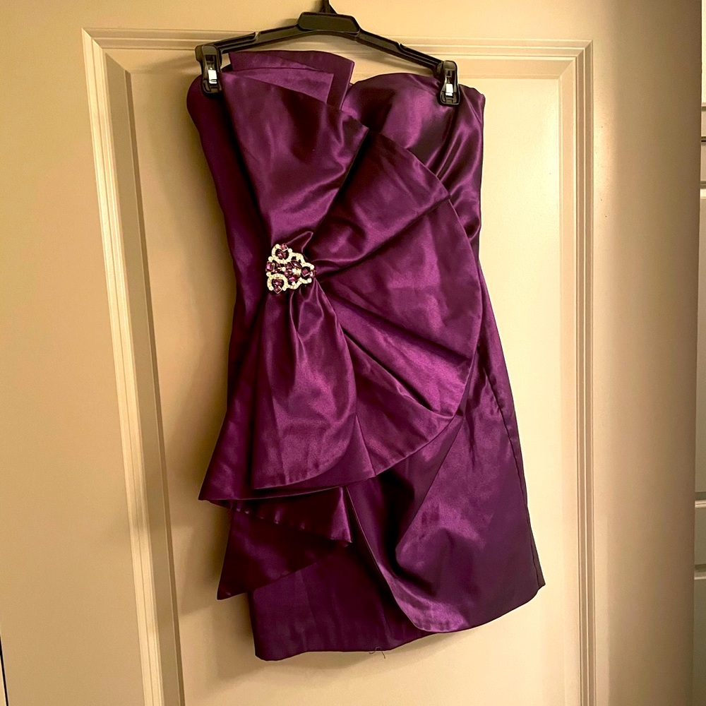 Short purple formal dress